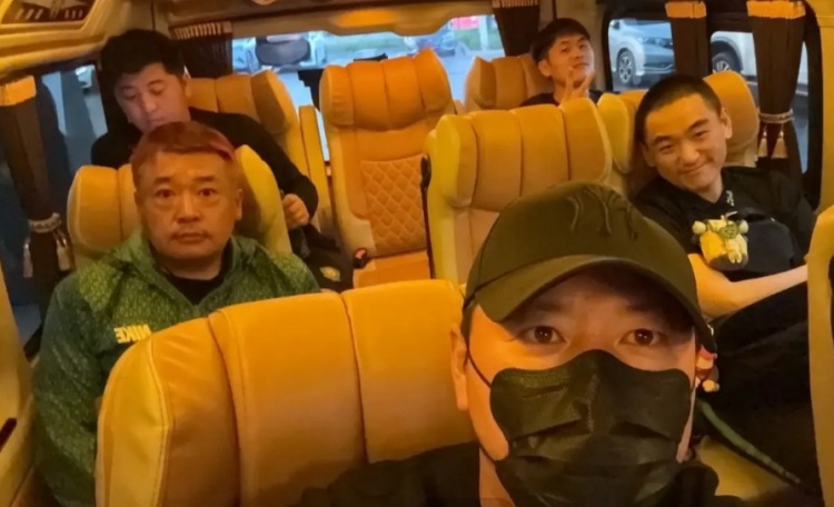  國安教練組現(xiàn)場觀賽泰超，本周和兩支當?shù)厍蜿牊嵘砗蠡貒? class=
