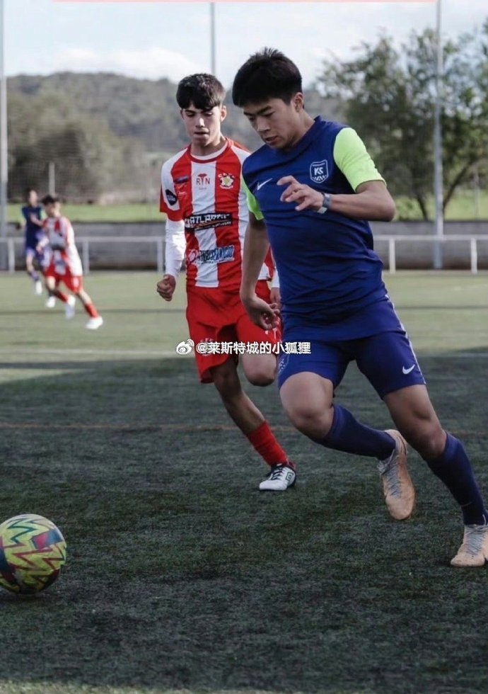 效力巴達(dá)洛納U16的中國(guó)球員汪修昊，入選西班牙加泰羅尼亞大區(qū)隊(duì)