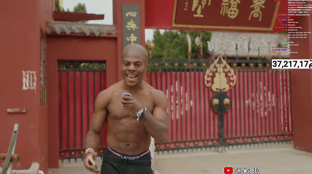  光頭造型！Speed中國行來到鄭州少林寺，上香拜佛學(xué)功夫
