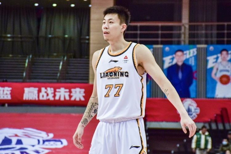  還得再調(diào)整！張鎮(zhèn)麟復出8中1拿到2分8助出現(xiàn)6失誤 正負值-34最低