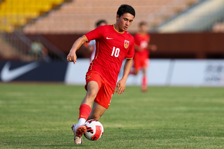  足球報：U17國足集結(jié)開訓(xùn)，將與07年齡段精英隊(duì)進(jìn)行兩場熱身賽