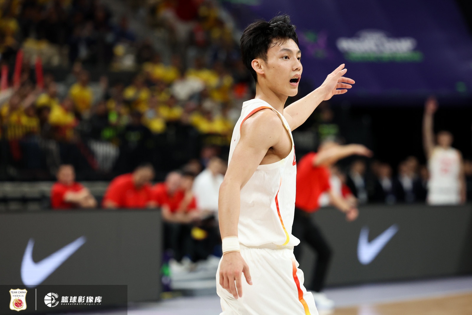  首發(fā)出戰(zhàn)不在狀態(tài)！徐杰全場3中0沒得分 拿到3板1助2斷另2失誤