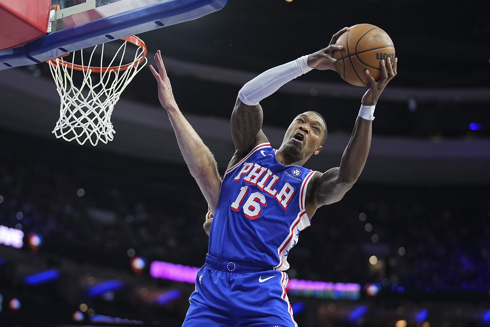  歡迎回到NBA！朗尼-沃克貢獻25分11籃板5助攻 獲得生涯首次兩雙