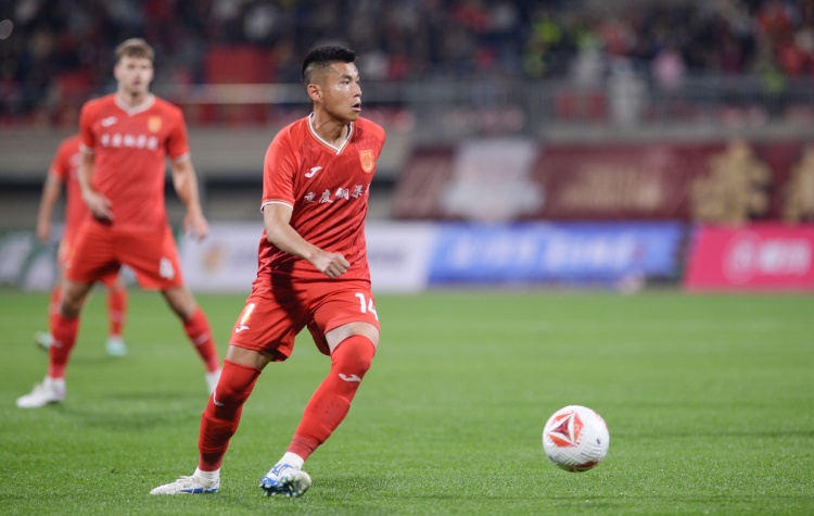  重慶銅梁龍官方：程燁桐傷缺2-3周，黃希揚傷缺1周